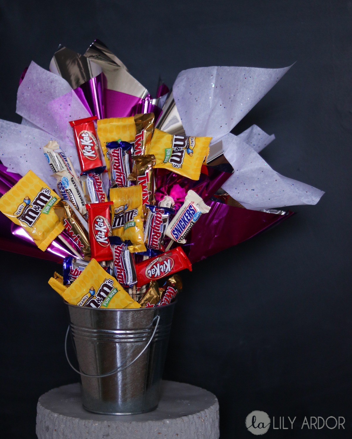 How to Put Together A DIY Candy Bouquet