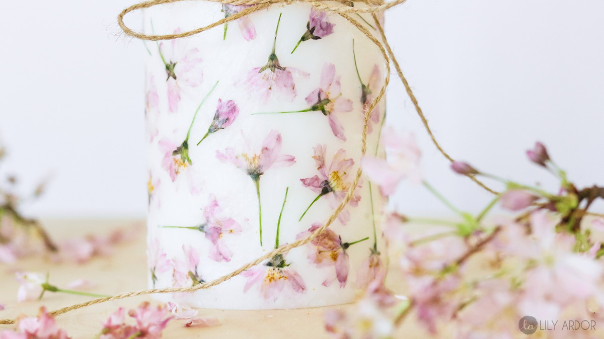 Pressed Flower Candle | DIY Mother’s day gifts