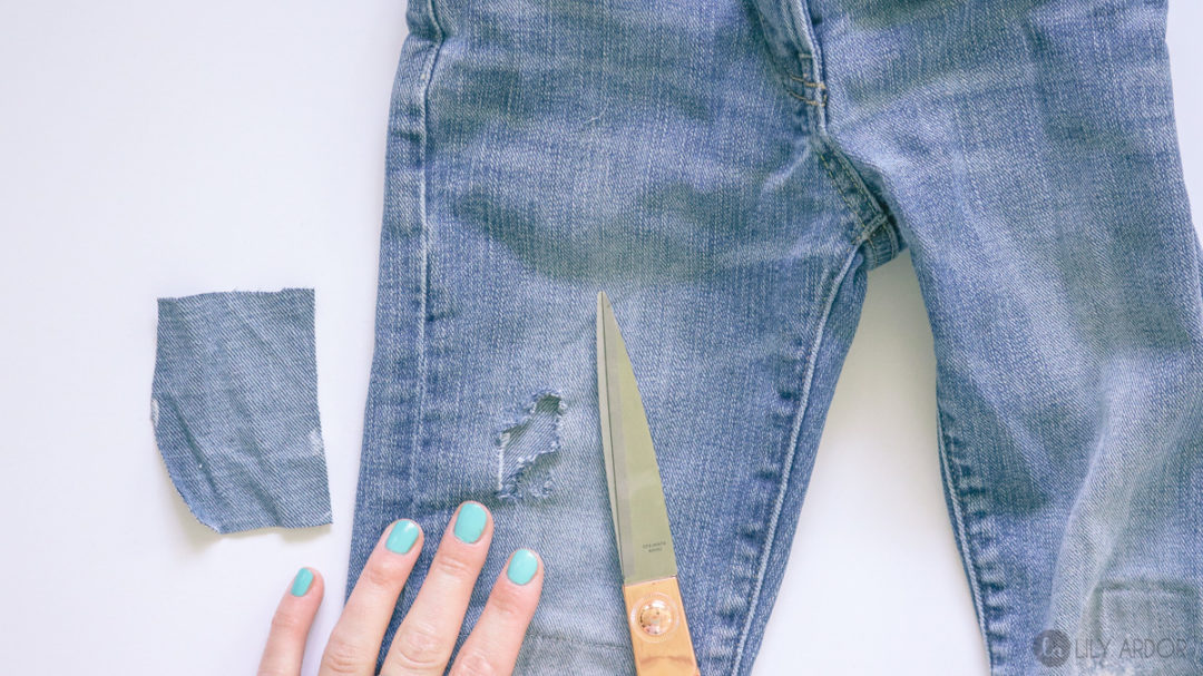 HOW TO FIX RIPPED JEANS 5 EASY STEPS PHOTO + VIDEO