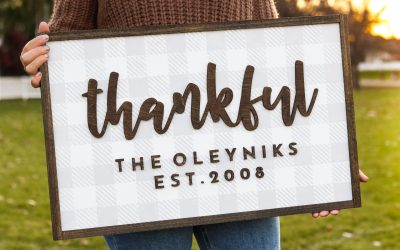DIY Thankful Plaid Sign