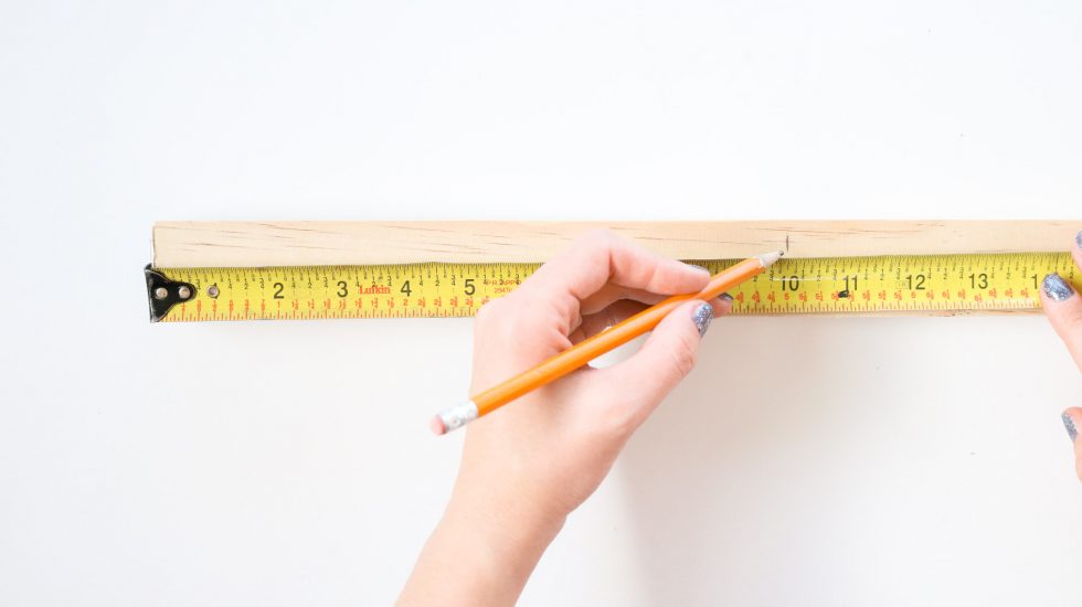 DIY Wood Star - In 5 Easy Steps ! Styled 4 Ways | Spring + Holidays