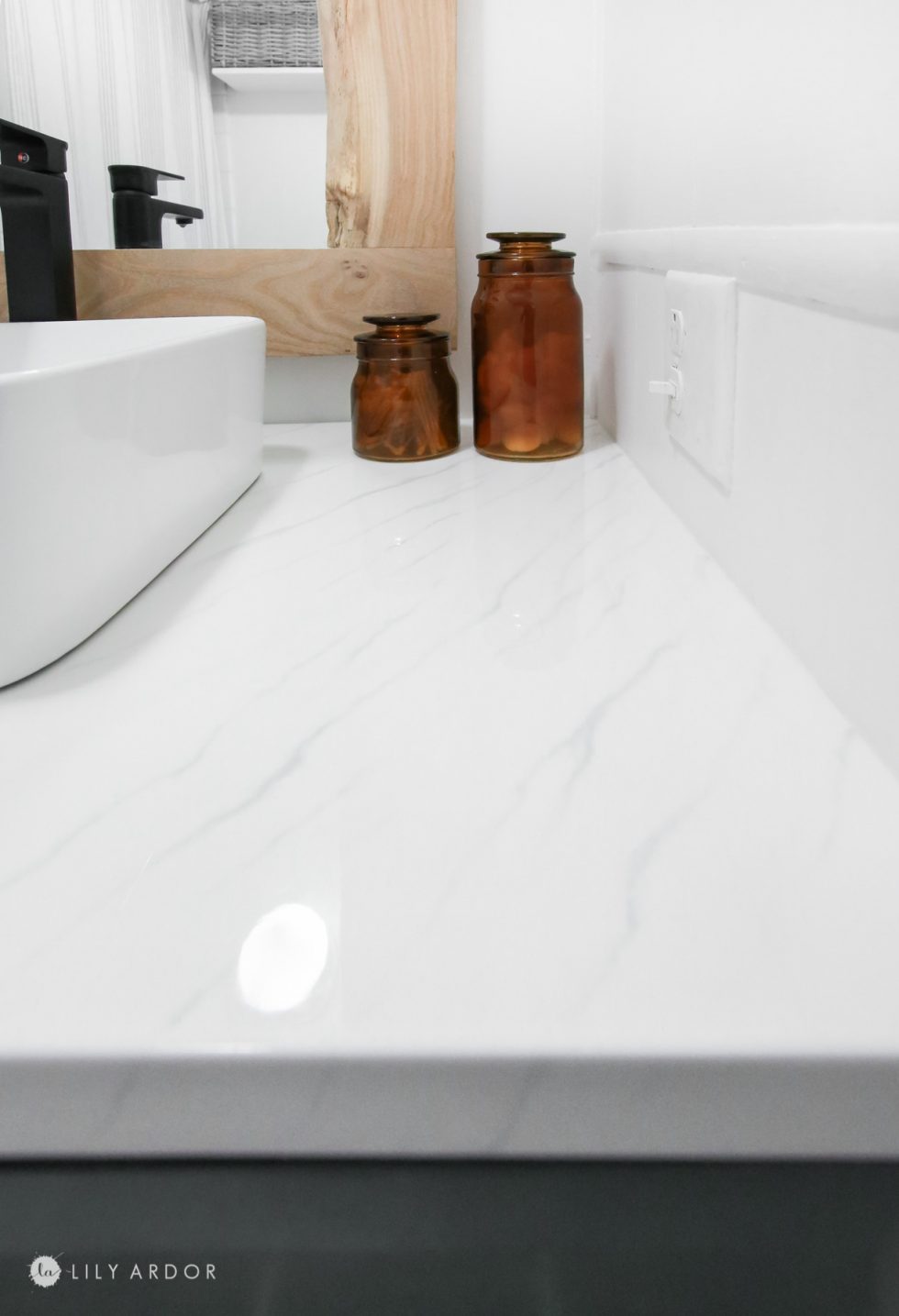 DIY Marble Resin Countertop + HOW TO GET THE PERFECT VIENING!