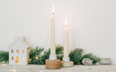 DIY Candle Holders With Sugru Modable Glue
