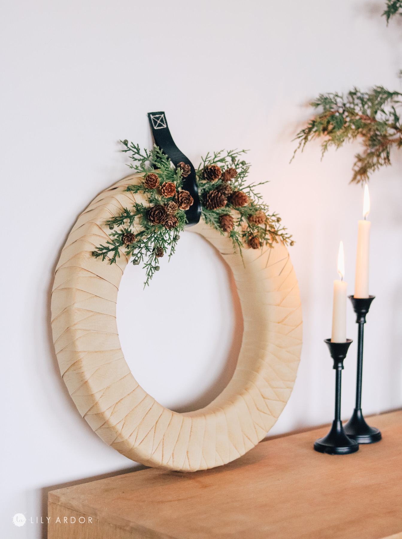 How to make a wreath tutorial