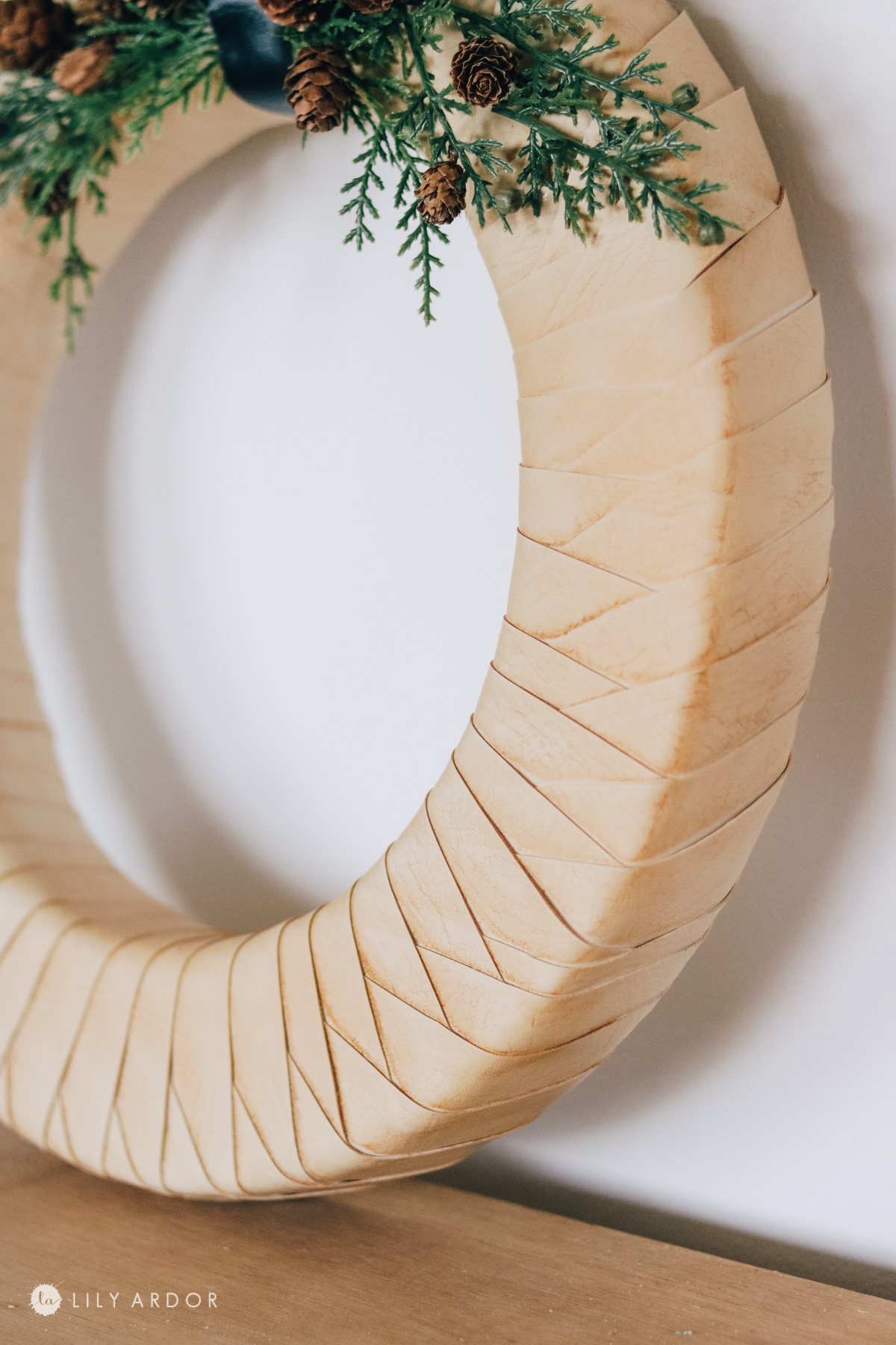 How to make a nordic wreath tutorial