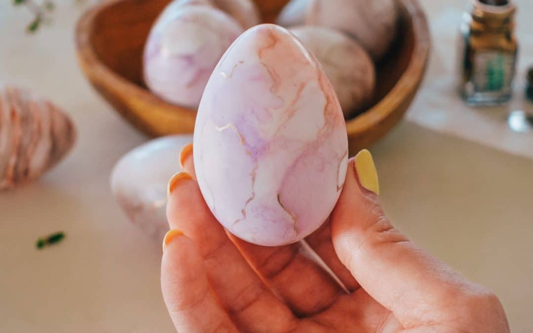 DIY Marble Easter Eggs