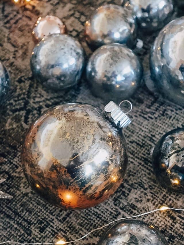 DIY MERCURY GLASS ORNAMENTS!